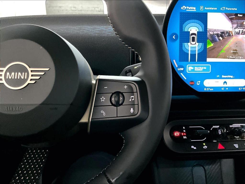 used 2025 MINI Hardtop car, priced at $28,998