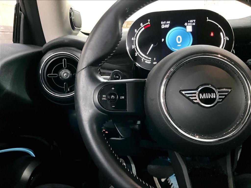 used 2023 MINI Hardtop car, priced at $26,494