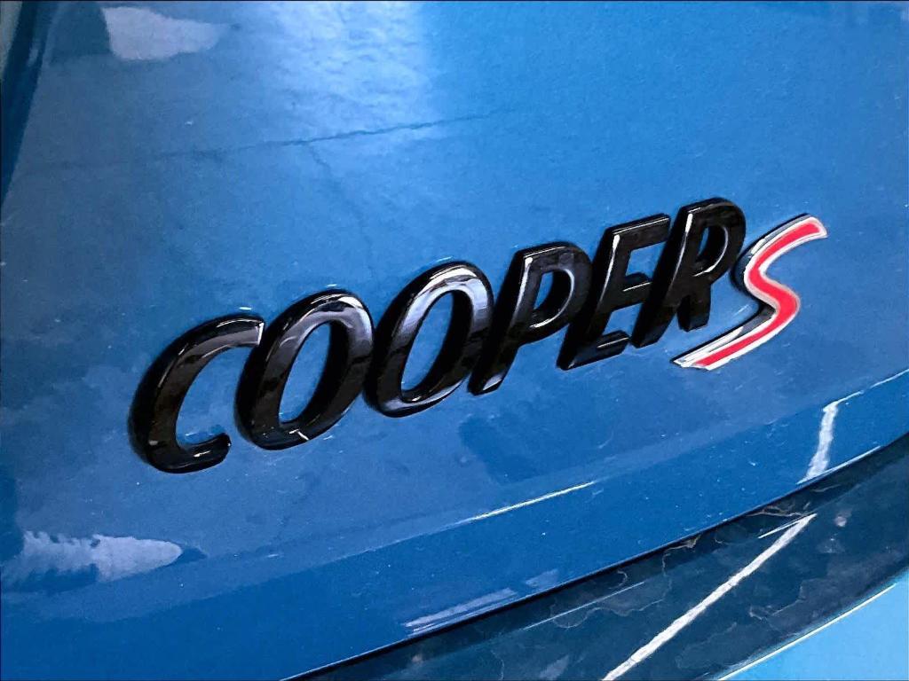 used 2023 MINI Hardtop car, priced at $26,494