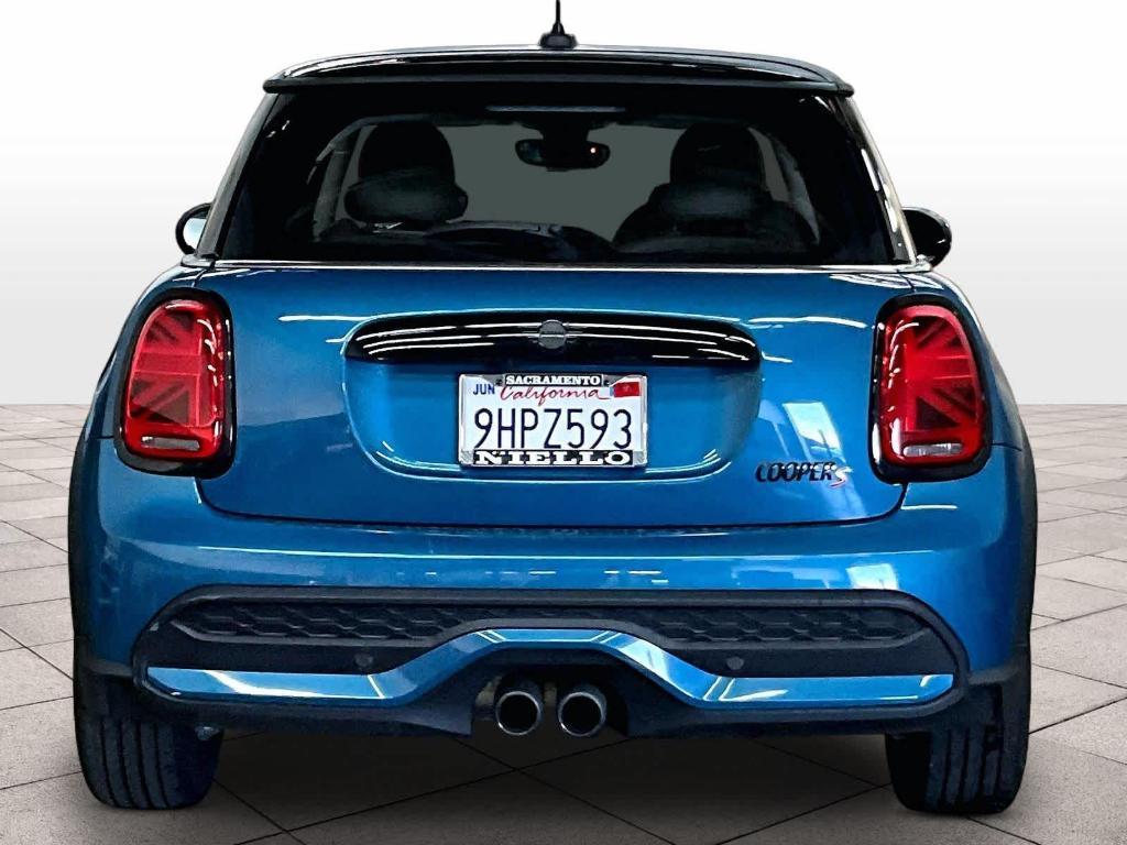 used 2023 MINI Hardtop car, priced at $26,494