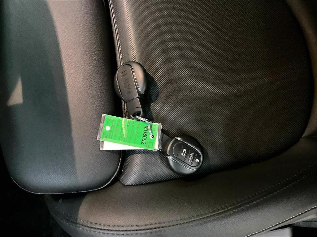 used 2023 MINI Hardtop car, priced at $26,494