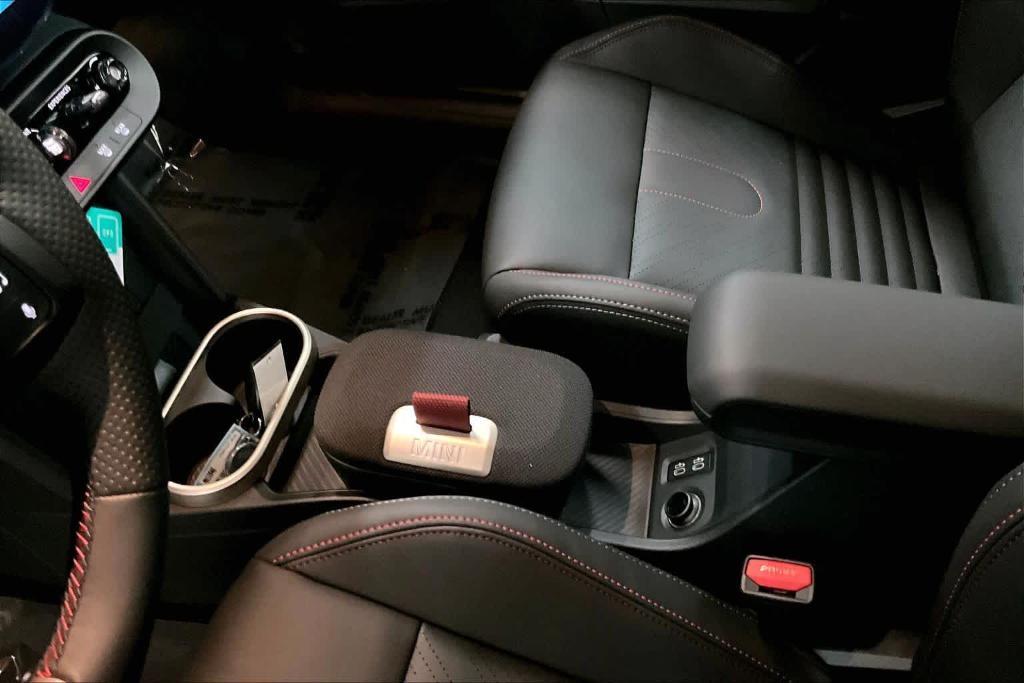 new 2026 MINI Hardtop car, priced at $41,560