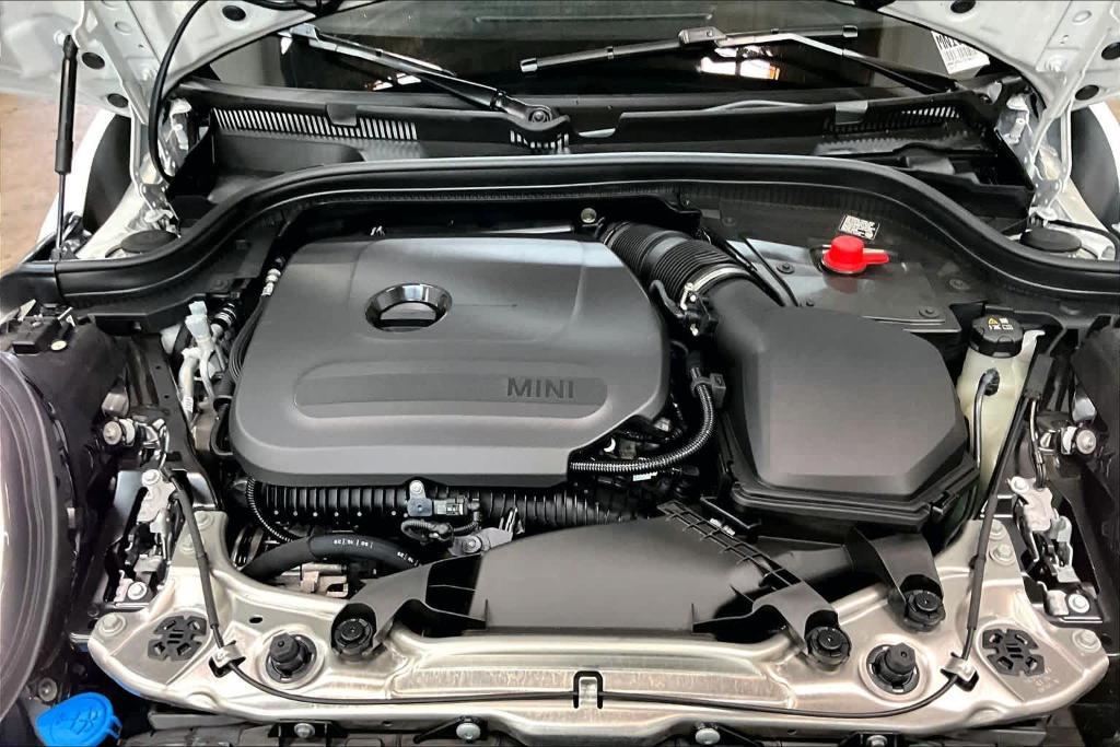 new 2026 MINI Hardtop car, priced at $40,275