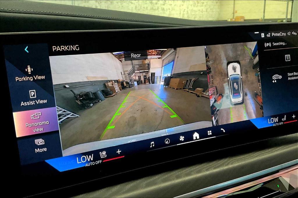 new 2025 BMW 760 car, priced at $129,625