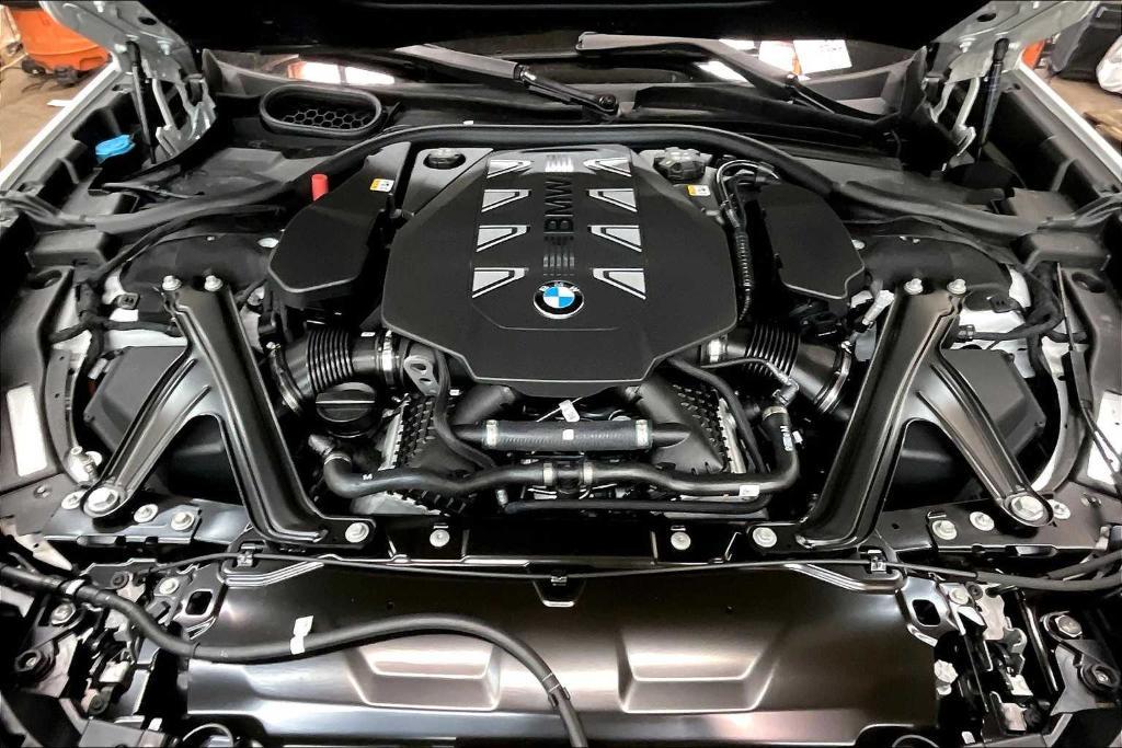 new 2025 BMW 760 car, priced at $129,625