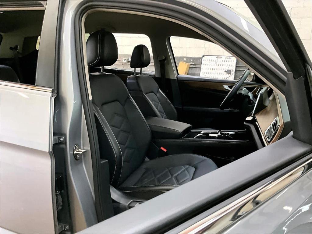 used 2024 Volkswagen Atlas car, priced at $30,417