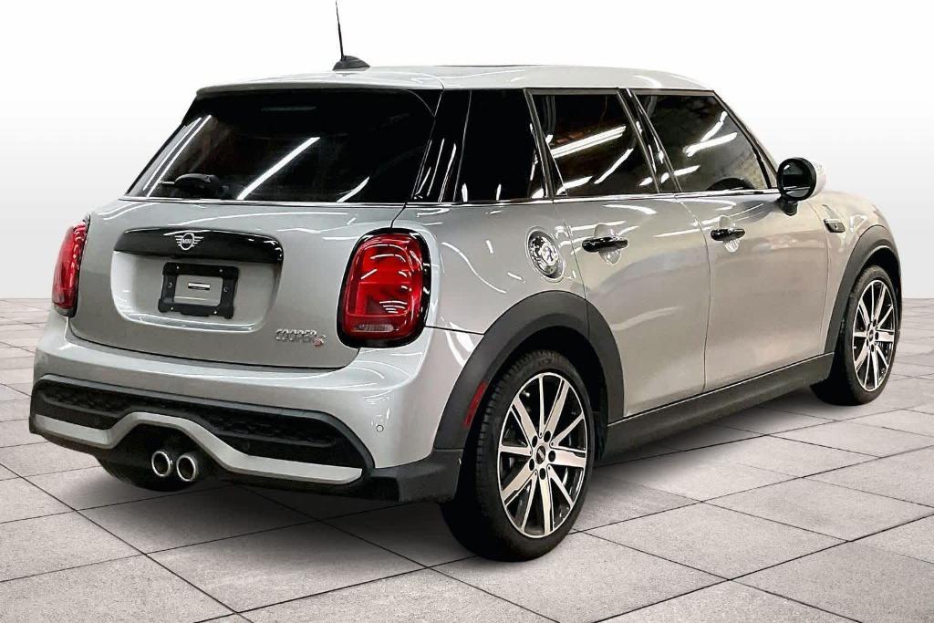 used 2024 MINI Hardtop car, priced at $26,696