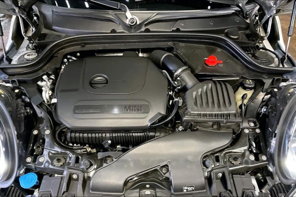 used 2024 MINI Hardtop car, priced at $26,696