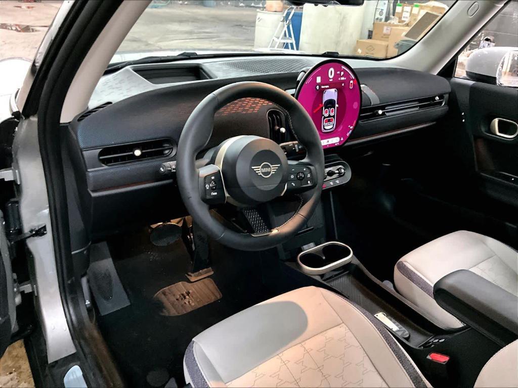 used 2025 MINI Hardtop car, priced at $28,972