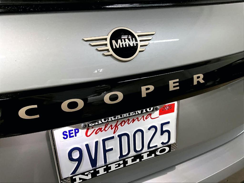 used 2025 MINI Hardtop car, priced at $28,211