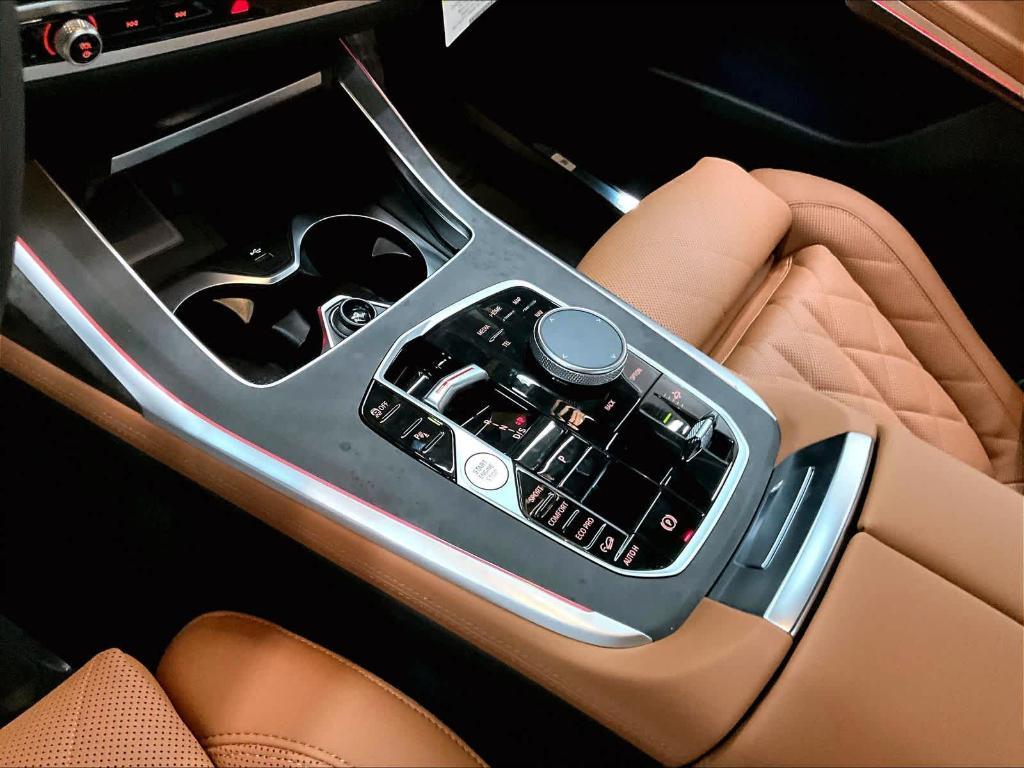 new 2026 BMW X7 car, priced at $98,690