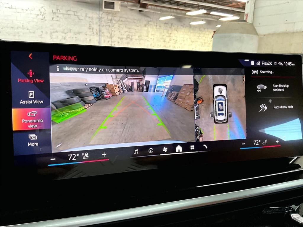 new 2026 BMW X7 car, priced at $100,240