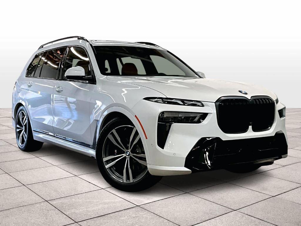 new 2026 BMW X7 car, priced at $100,240