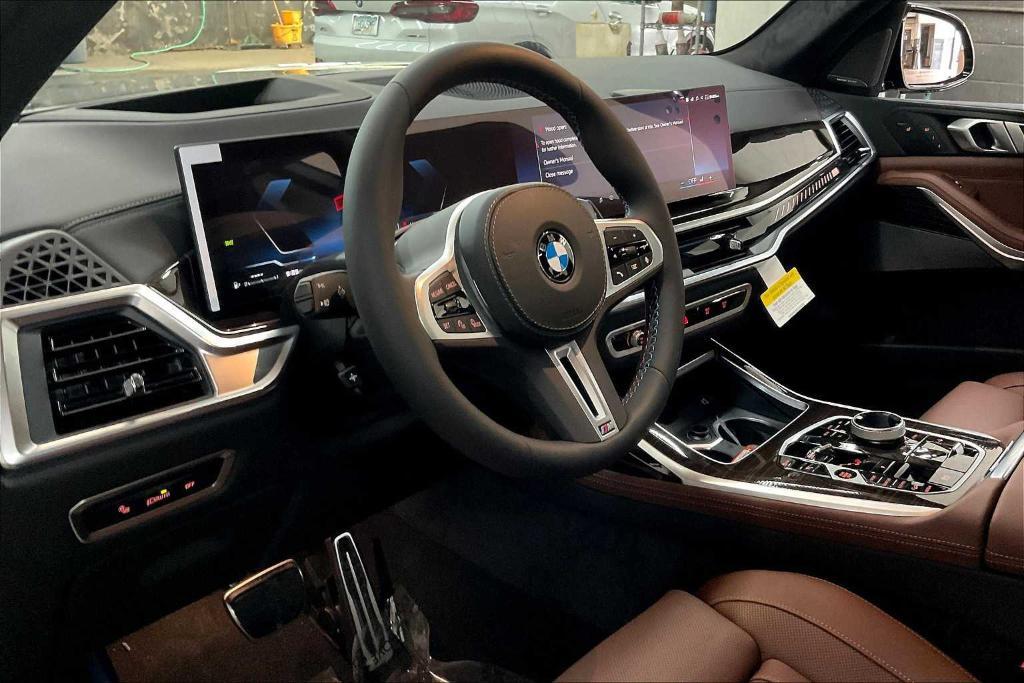 new 2026 BMW X7 car, priced at $121,275