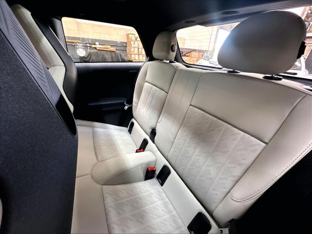 new 2026 MINI Hardtop car, priced at $40,025