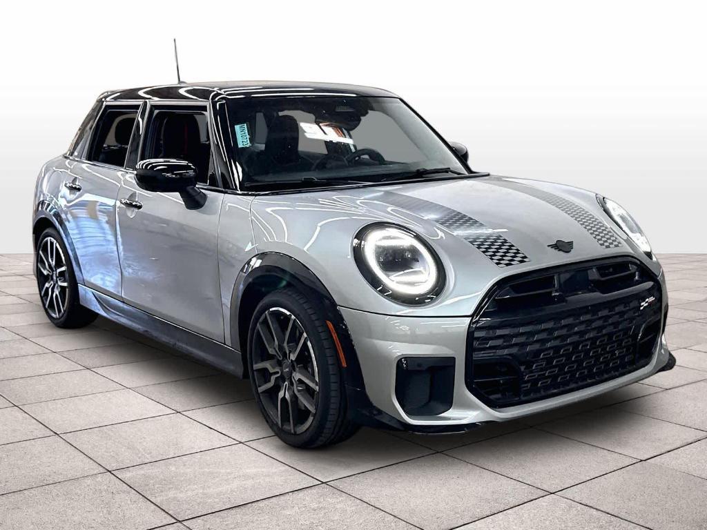 used 2025 MINI Hardtop car, priced at $35,579