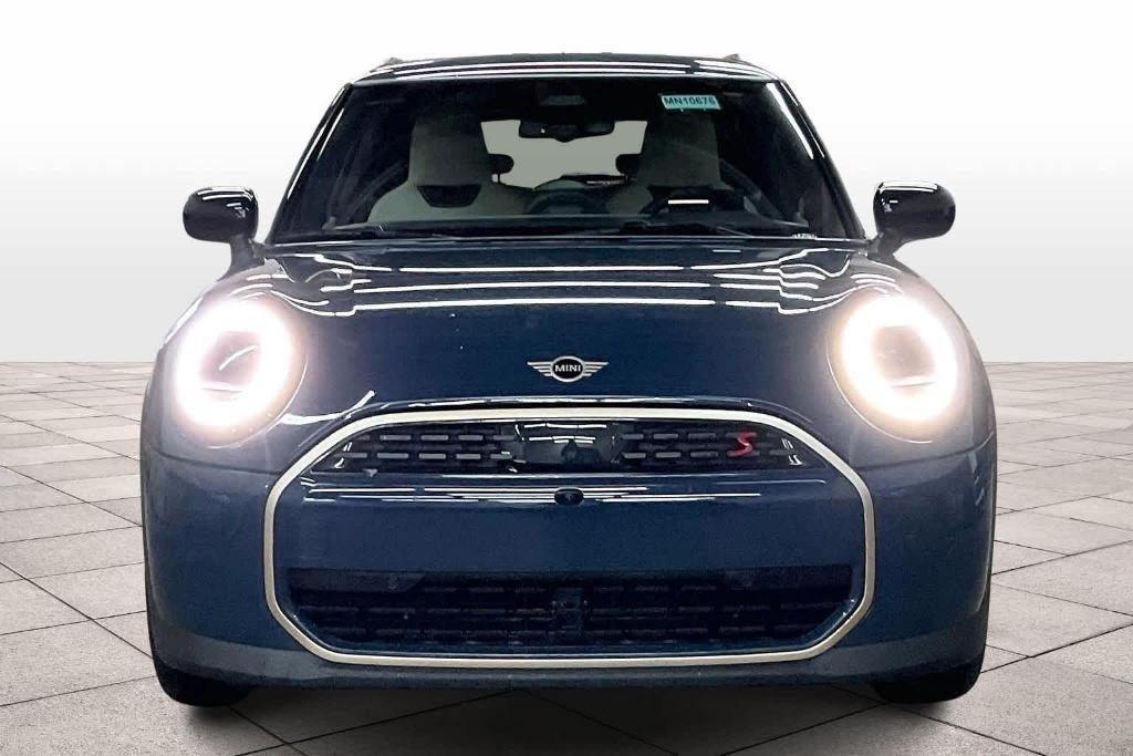 used 2025 MINI Hardtop car, priced at $32,363