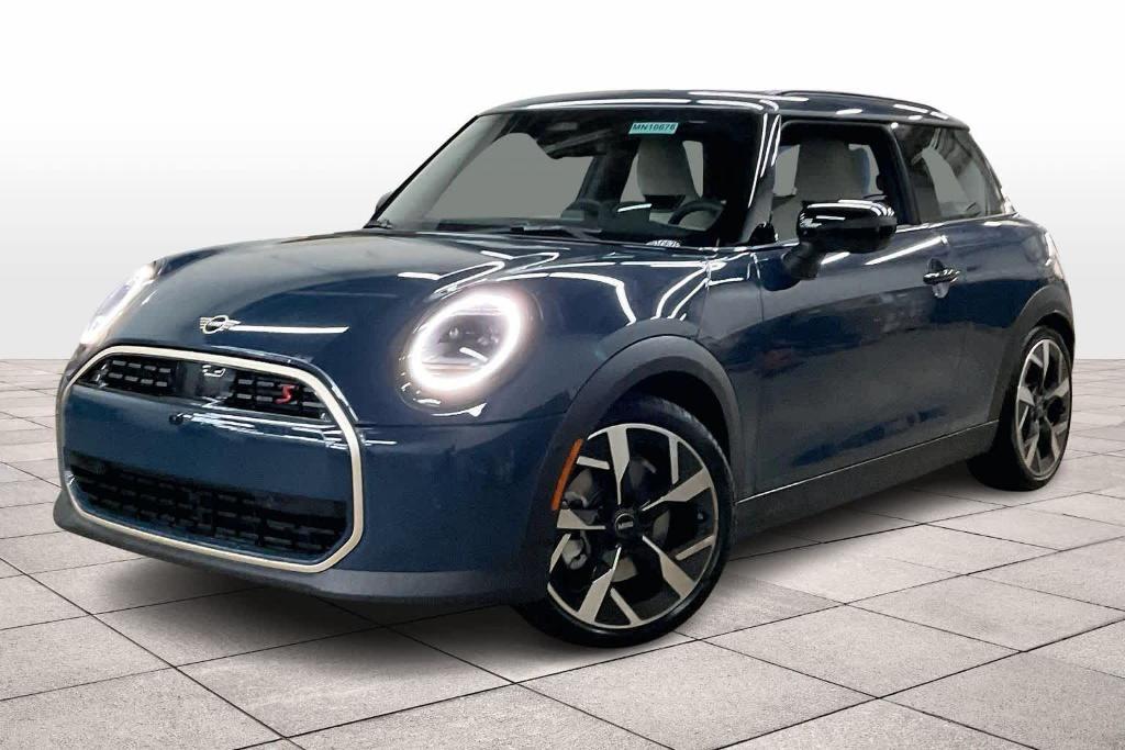 used 2025 MINI Hardtop car, priced at $32,632