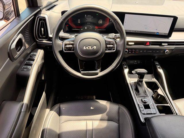 used 2024 Kia Sorento car, priced at $28,891