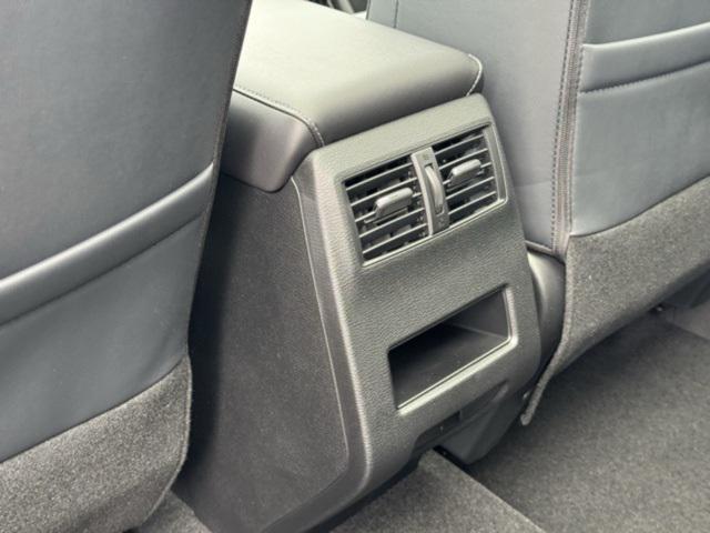 new 2025 Mitsubishi Outlander car, priced at $32,991