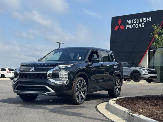 new 2025 Mitsubishi Outlander car, priced at $39,940