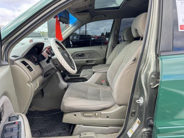 used 2007 Honda Pilot car, priced at $2,991