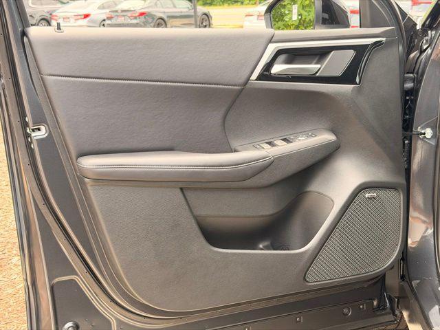 new 2026 Mitsubishi Outlander car, priced at $29,994