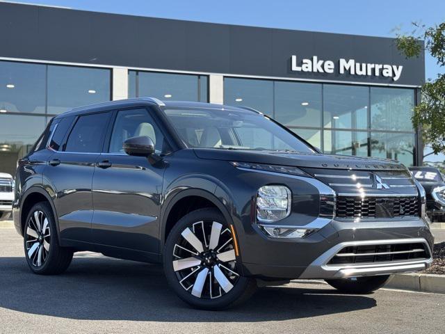 new 2025 Mitsubishi Outlander car, priced at $40,905