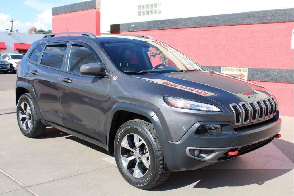 used 2015 Jeep Cherokee car, priced at $9,500