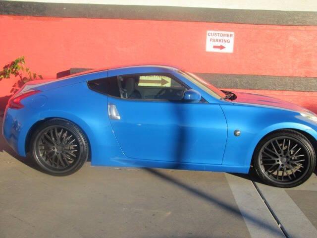 used 2009 Nissan 370Z car, priced at $15,995