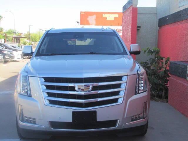used 2018 Cadillac Escalade car, priced at $22,995