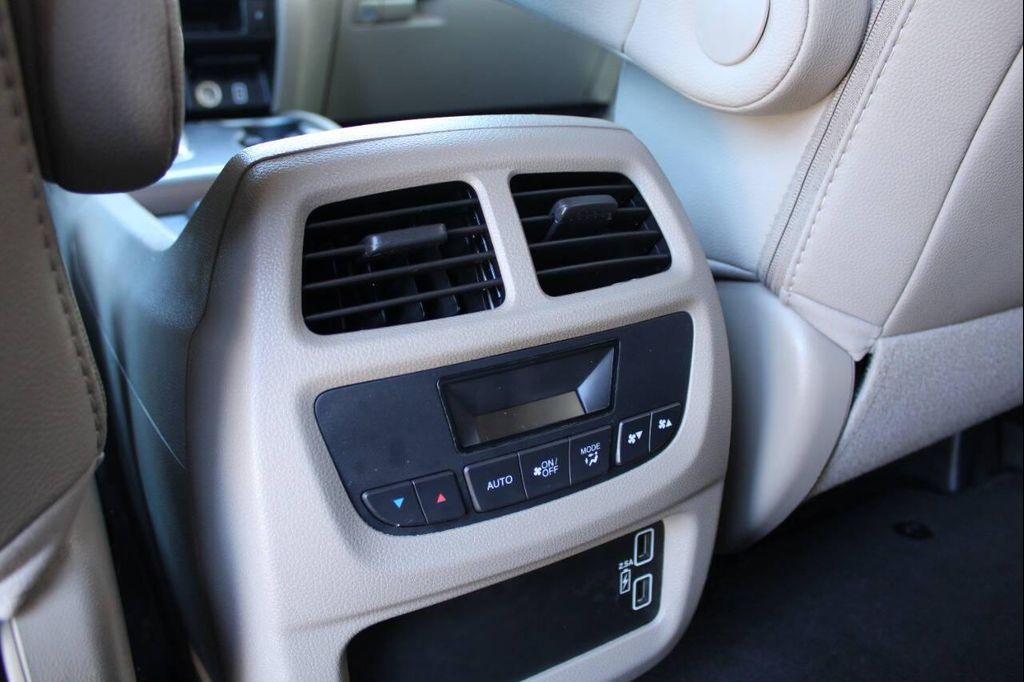 used 2021 Honda Pilot car, priced at $27,995