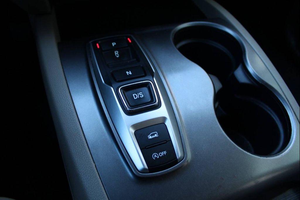 used 2021 Honda Pilot car, priced at $27,995