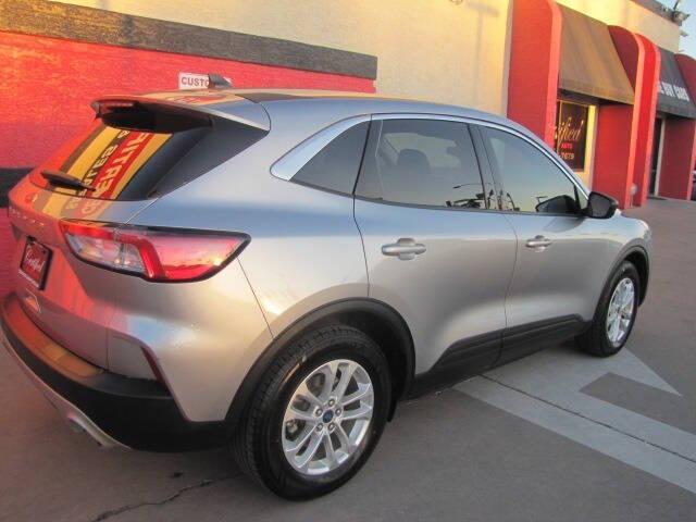 used 2022 Ford Escape car, priced at $14,995