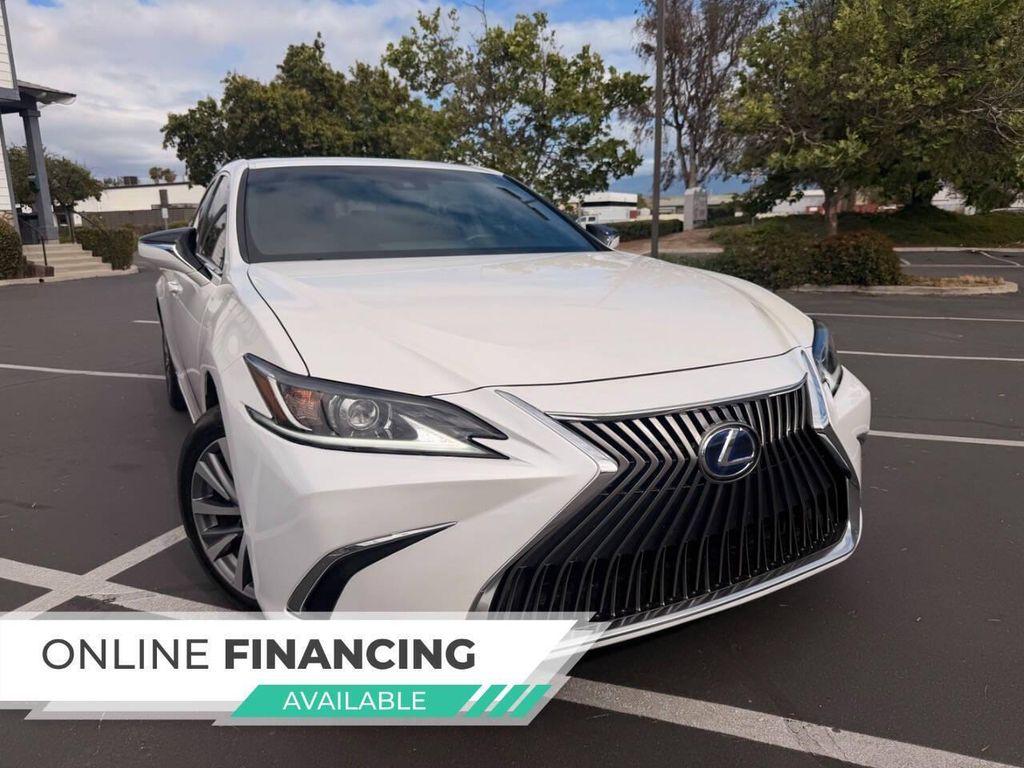 used 2020 Lexus ES 300h car, priced at $27,999
