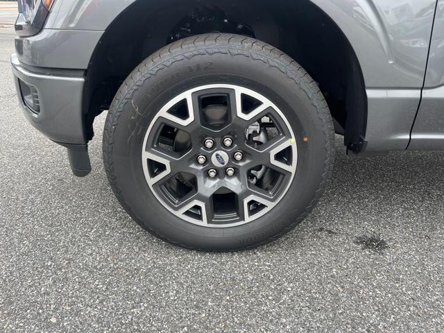 new 2025 Ford F-150 car, priced at $51,260