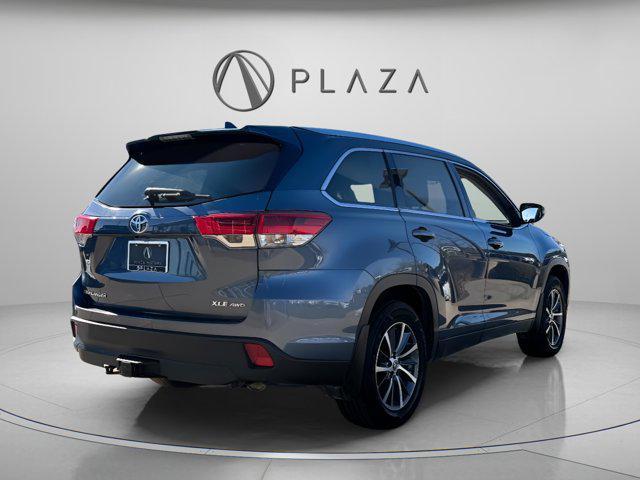 used 2019 Toyota Highlander car, priced at $22,958