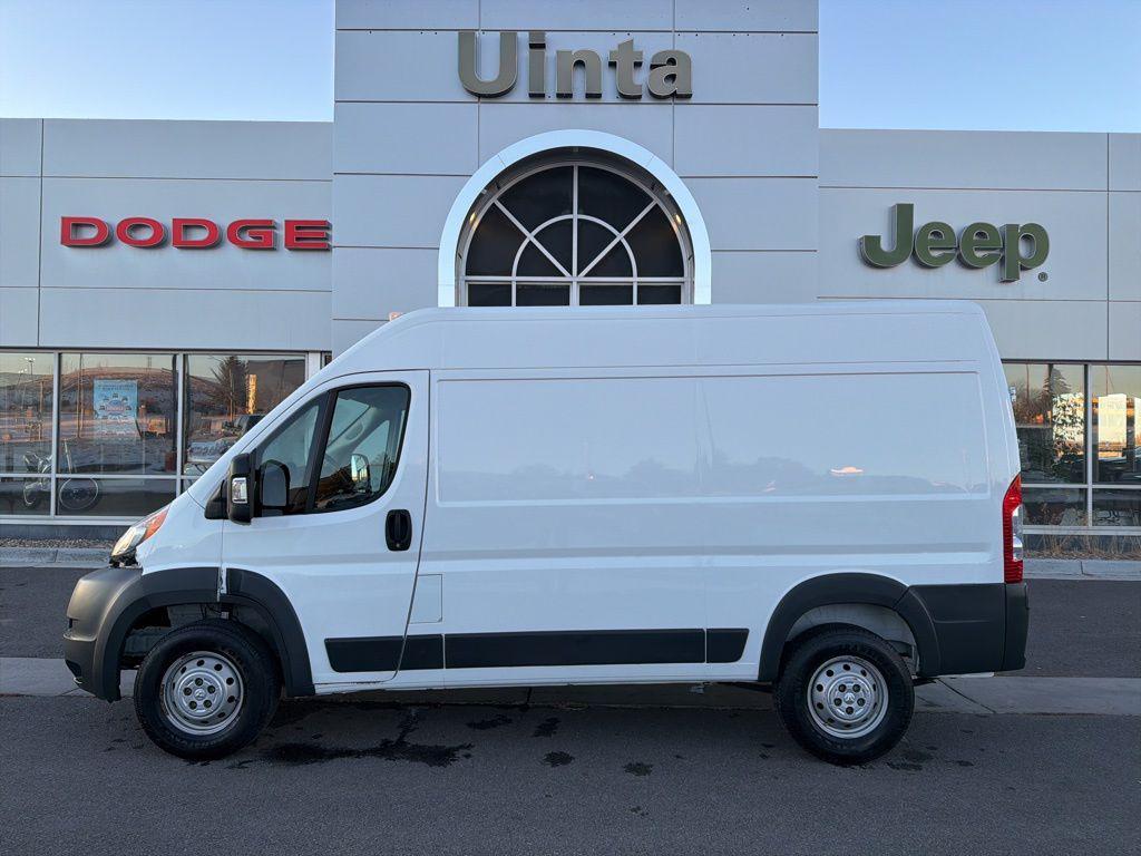 used 2018 Ram ProMaster 2500 car, priced at $24,026