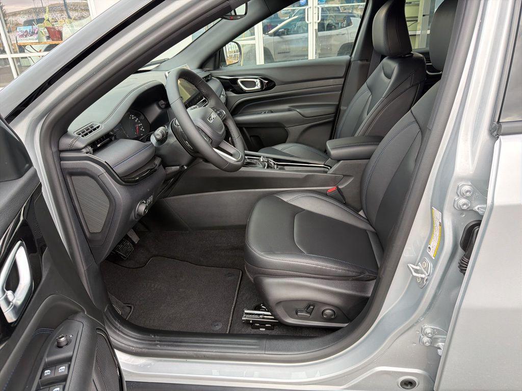 new 2026 Jeep Compass car, priced at $33,037