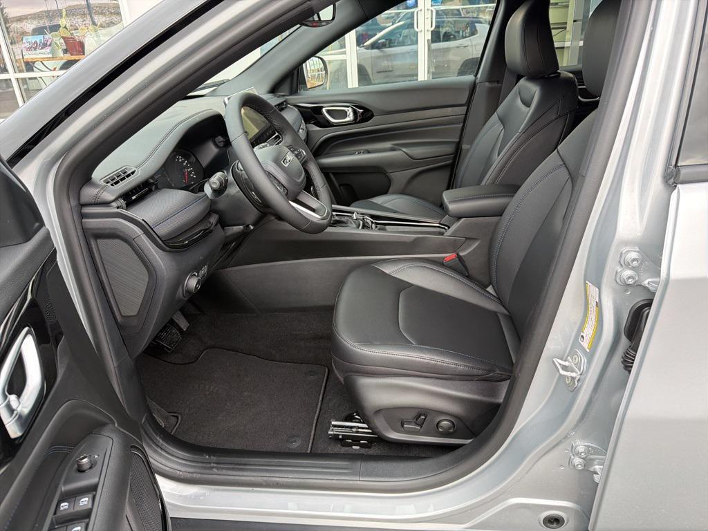 new 2026 Jeep Compass car, priced at $35,027