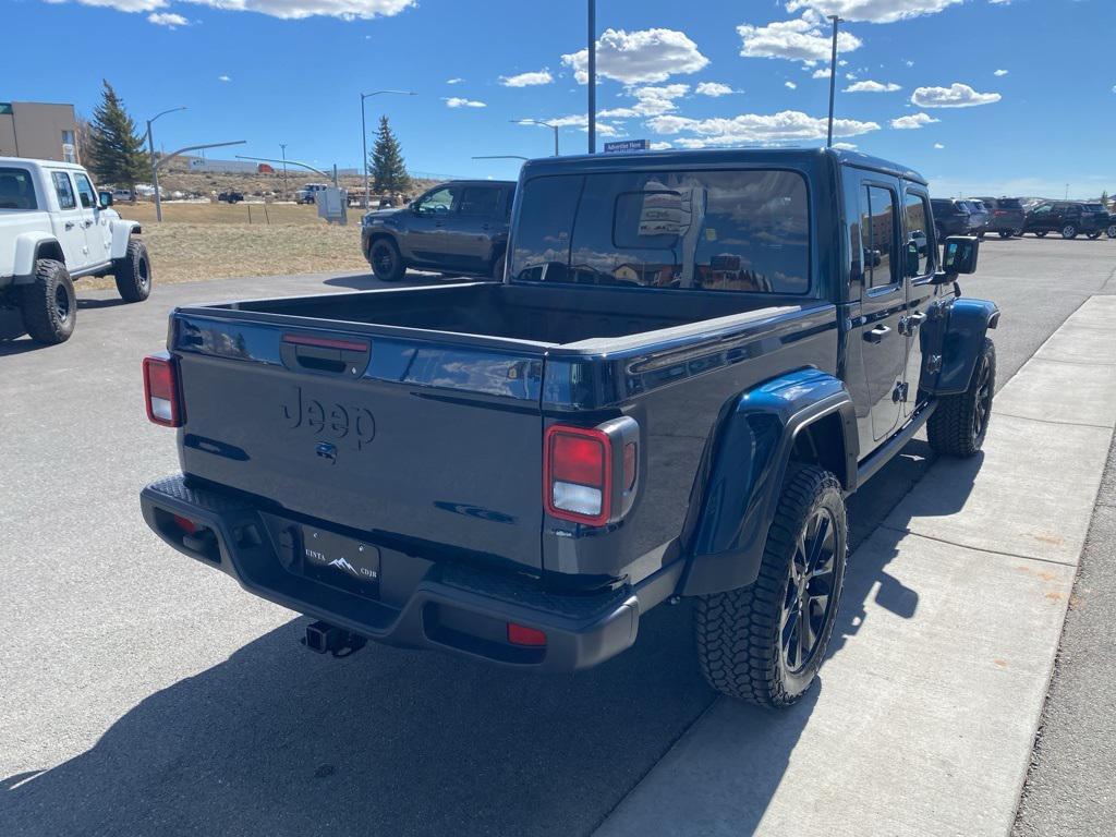 new 2025 Jeep Gladiator car, priced at $38,682