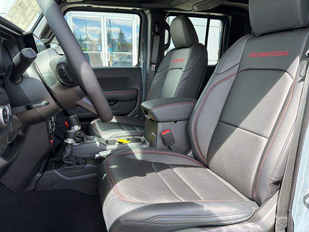 new 2026 Jeep Gladiator car, priced at $56,758