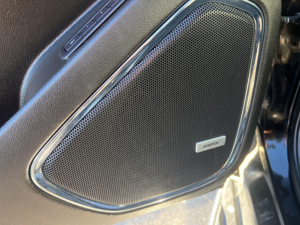 used 2019 GMC Yukon XL car, priced at $44,276