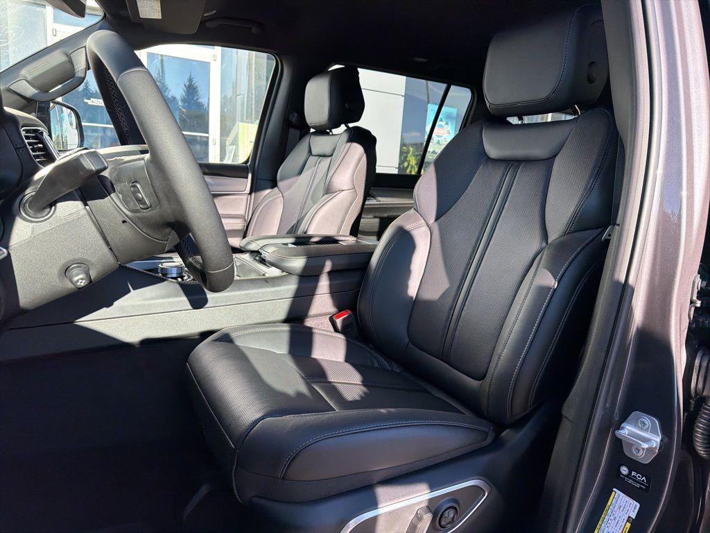 new 2026 Jeep Grand Wagoneer car, priced at $70,152