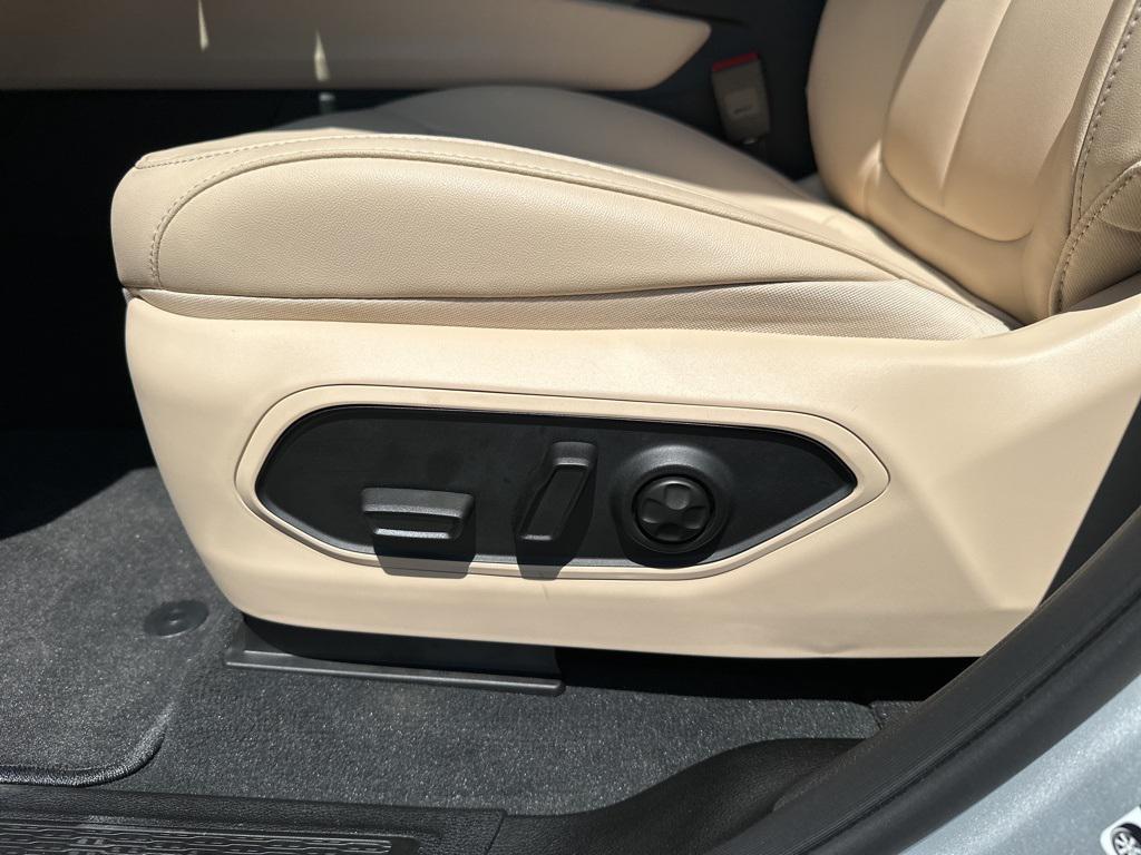 new 2025 Jeep Grand Cherokee L car, priced at $46,397