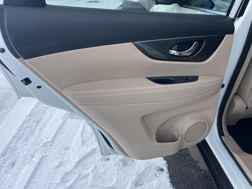 used 2015 Nissan Rogue car, priced at $12,360