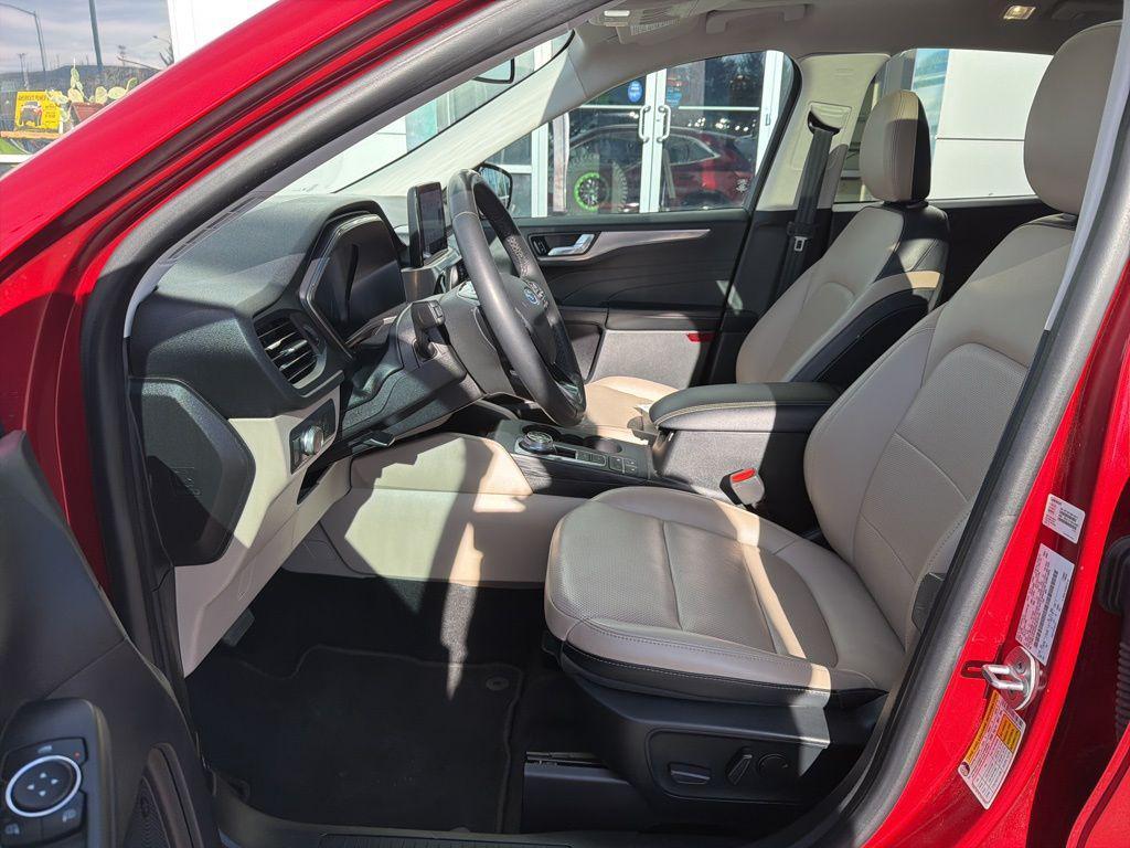 used 2021 Ford Escape car, priced at $22,037