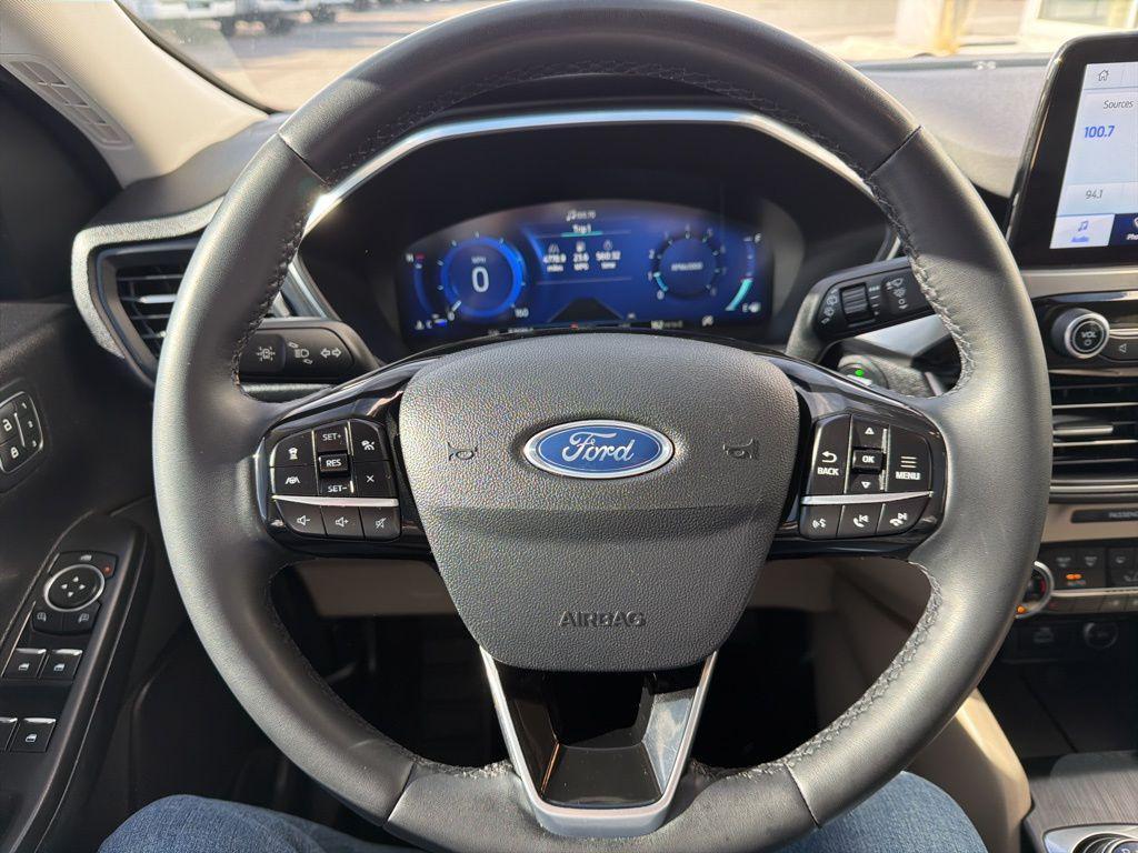 used 2021 Ford Escape car, priced at $22,037