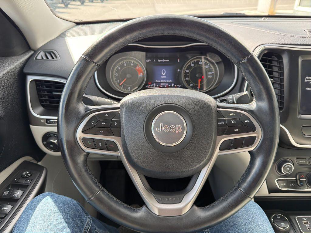 used 2021 Jeep Cherokee car, priced at $24,150