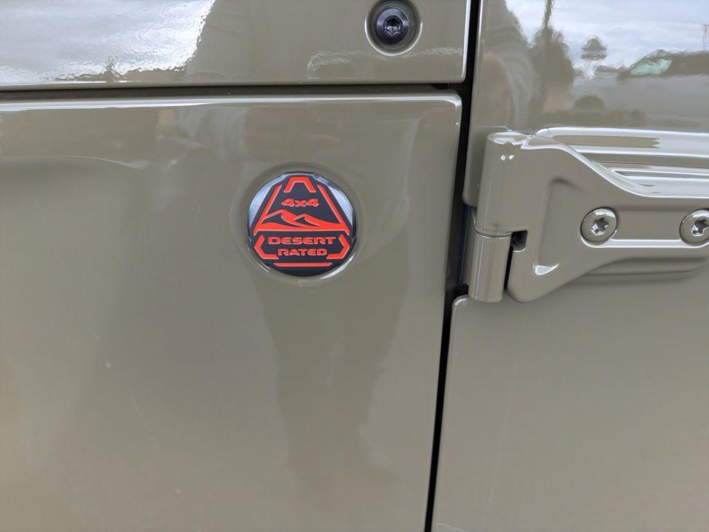 new 2026 Jeep Gladiator car, priced at $53,988